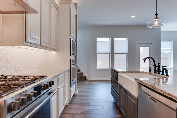 $3,150 | 15503 Bosque Valley Court, Cypress, TX 77433