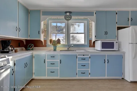 $1,049,000 | 21 Long Road, West Kill, NY 12492