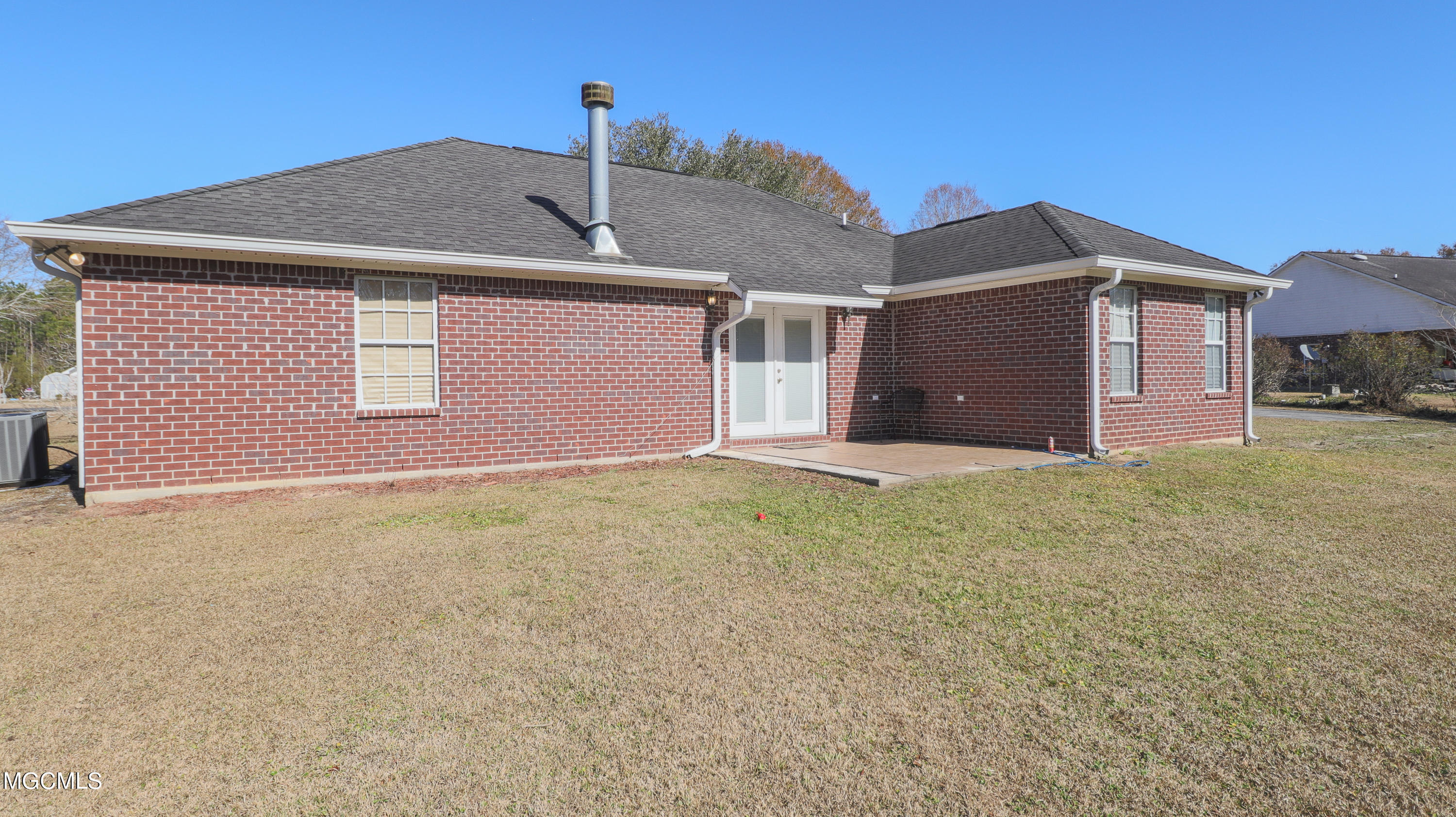 9348 Dunn Road Moss Point, MS 39562 - Photo 17 of 20 Dunn-116
