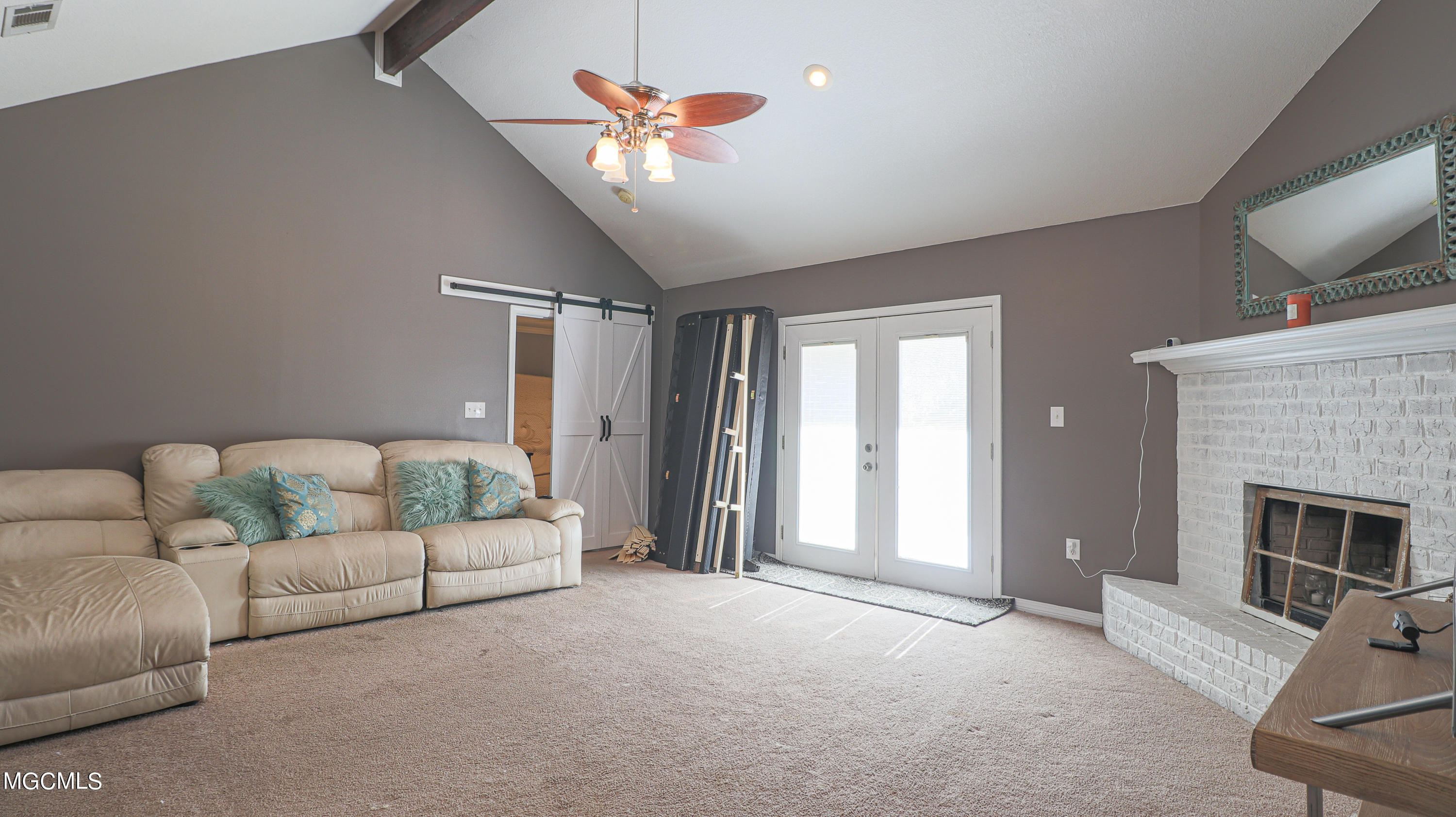 9348 Dunn Road Moss Point, MS 39562 - Photo 4 of 20 Dunn-104