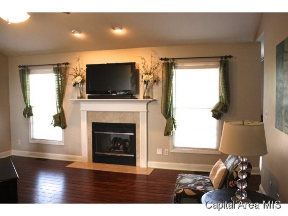 5113 Manhattan Drive Springfield, IL 62711 - Photo 2 of 22 Gallery Image 2