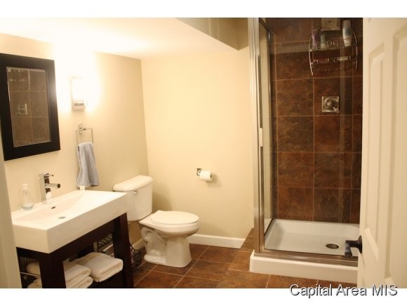 5113 Manhattan Drive Springfield, IL 62711 - Photo 19 of 22 Gallery Image 19