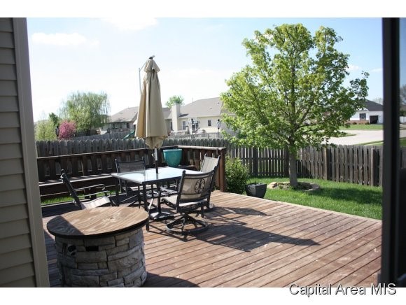 5113 Manhattan Drive Springfield, IL 62711 - Photo 20 of 22 Gallery Image 20