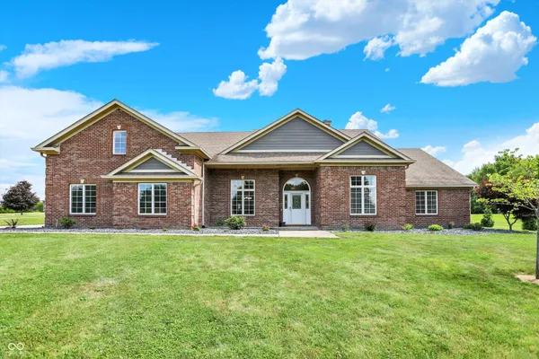 $624,900 | 421 Lowry Street, Jamestown, IN 46147