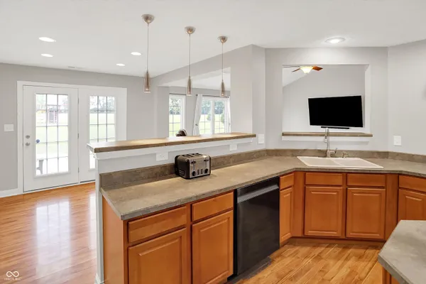 $624,900 | 421 Lowry Street, Jamestown, IN 46147