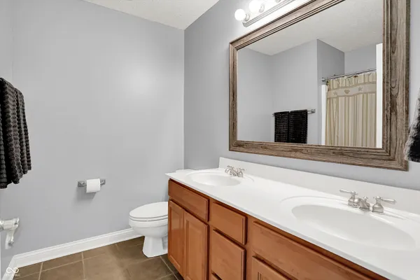 $624,900 | 421 Lowry Street, Jamestown, IN 46147