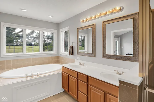 $624,900 | 421 Lowry Street, Jamestown, IN 46147