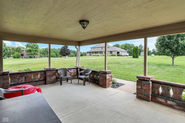 $624,900 | 421 Lowry Street, Jamestown, IN 46147