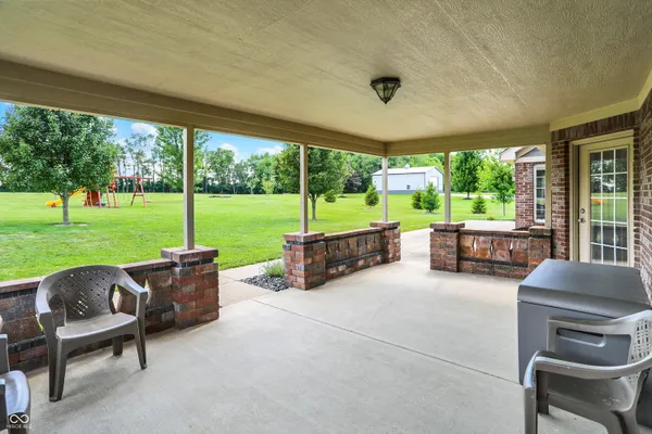 $624,900 | 421 Lowry Street, Jamestown, IN 46147