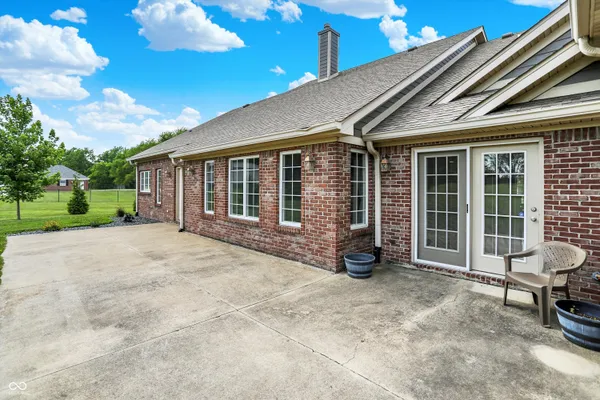 $624,900 | 421 Lowry Street, Jamestown, IN 46147