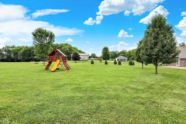 $624,900 | 421 Lowry Street, Jamestown, IN 46147
