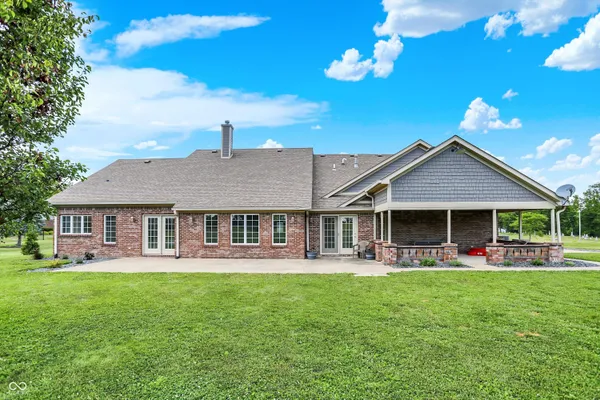 $624,900 | 421 Lowry Street, Jamestown, IN 46147