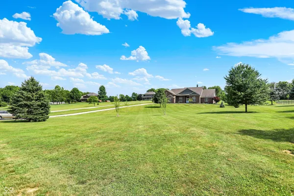 $624,900 | 421 Lowry Street, Jamestown, IN 46147