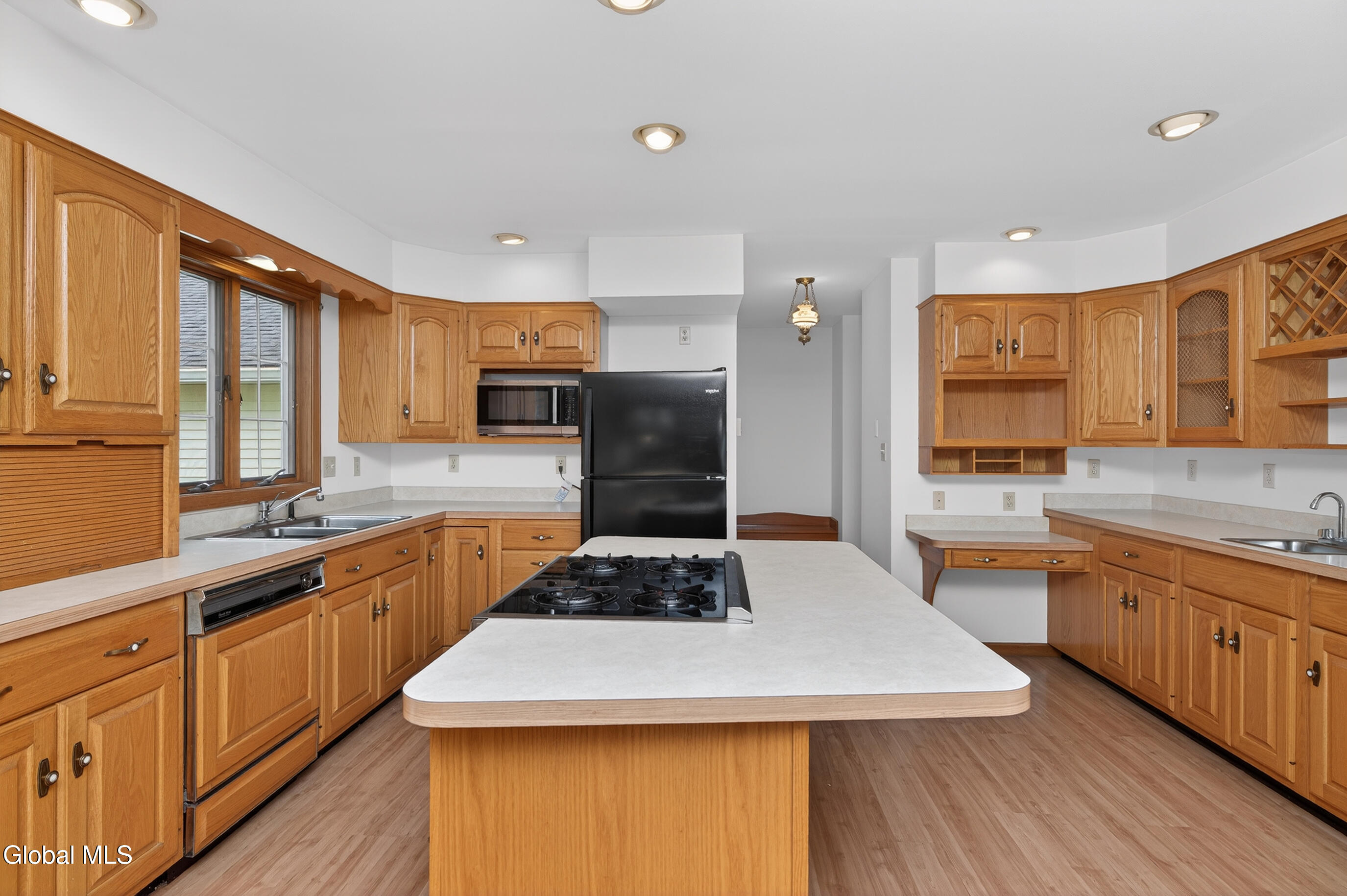 26 Sugar Pine Road Queensbury, NY 12804 - Photo 23 of 77 042-26-Sugar-Pine-Road-Queensbury-NY-128