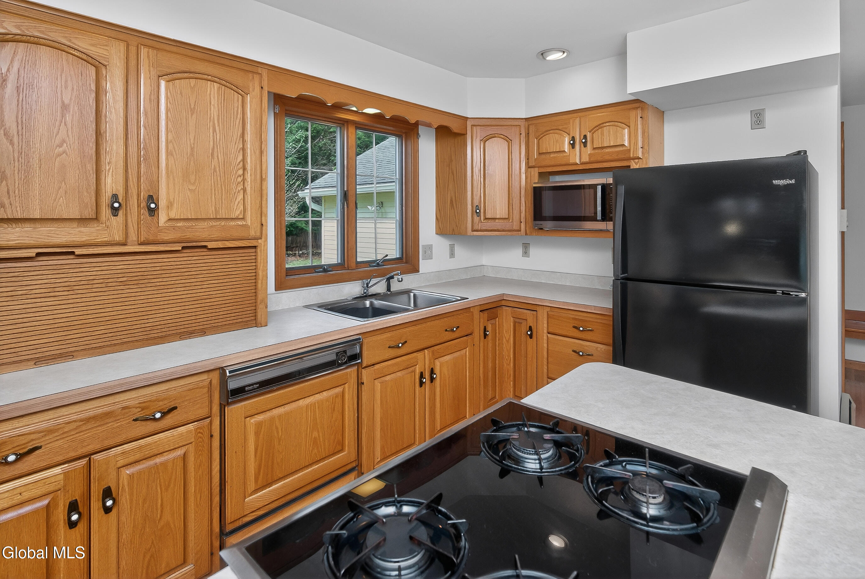 26 Sugar Pine Road Queensbury, NY 12804 - Photo 24 of 77 043-26-Sugar-Pine-Road-Queensbury-NY-128