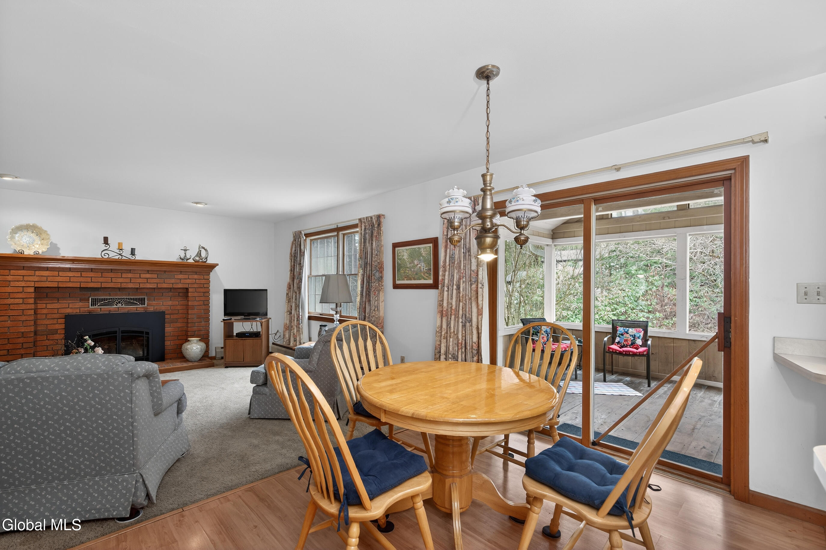 26 Sugar Pine Road Queensbury, NY 12804 - Photo 31 of 77 032-26-Sugar-Pine-Road-Queensbury-NY-128