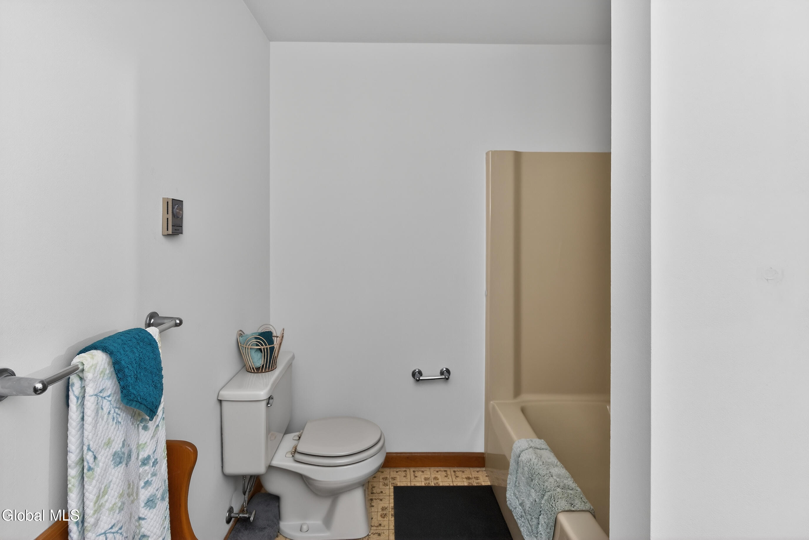 26 Sugar Pine Road Queensbury, NY 12804 - Photo 55 of 77 088-26-Sugar-Pine-Road-Queensbury-NY-128