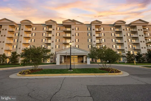 $280,000 | 6301 Edsall Road, Unit 117, Alexandria, VA 22312
