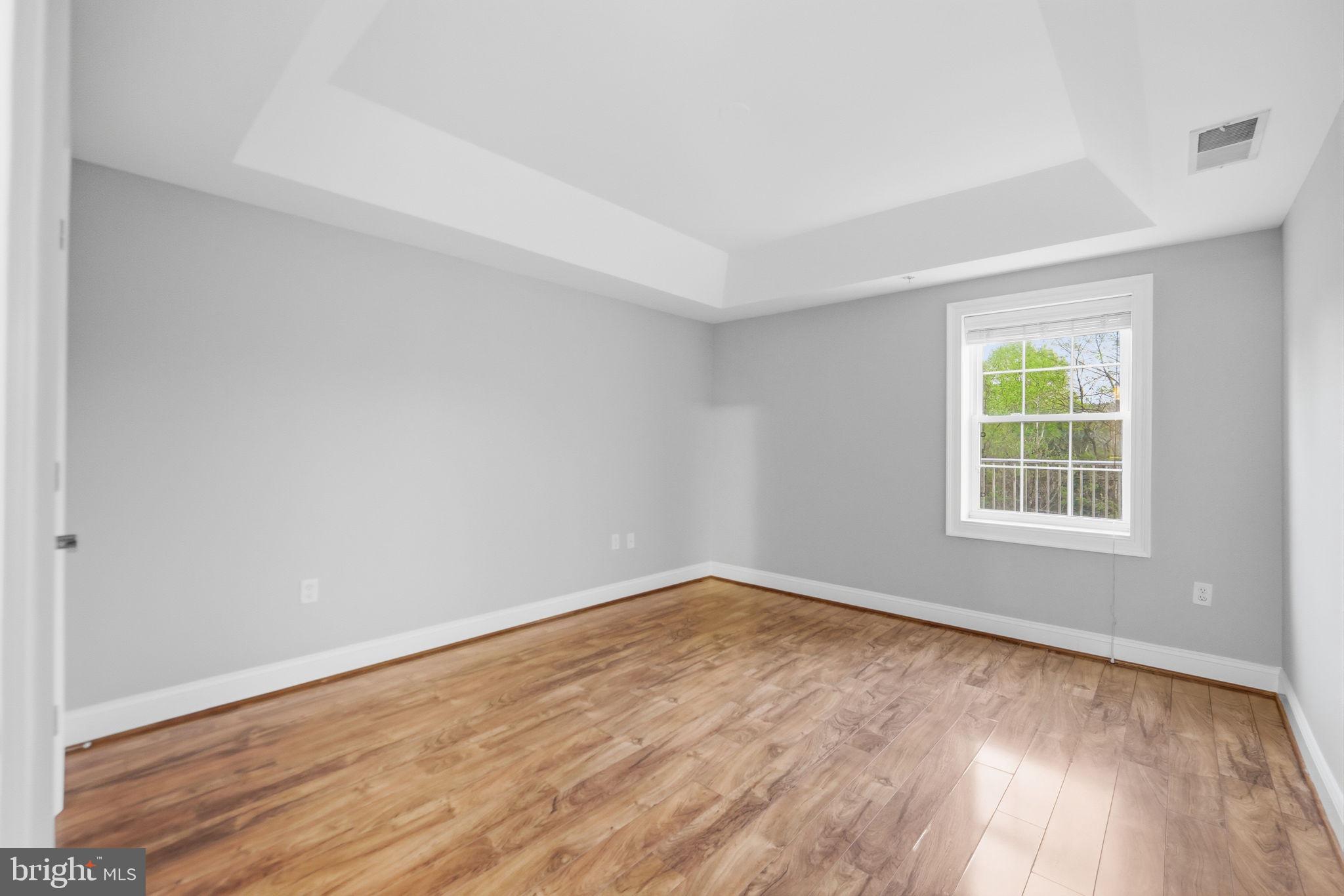 6301 Edsall Road, Unit 117 Alexandria, VA 22312 - Photo 16 of 30