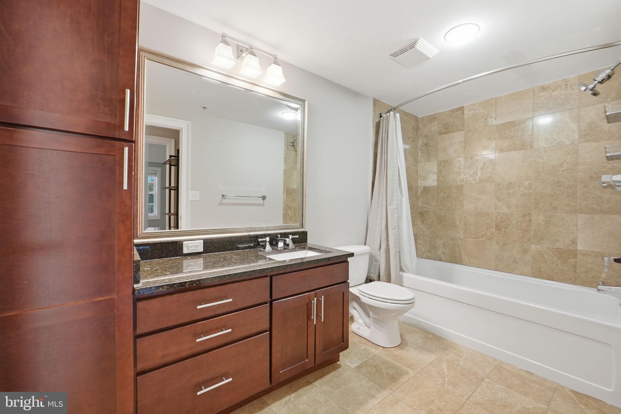 6301 Edsall Road, Unit 117 Alexandria, VA 22312 - Photo 18 of 30