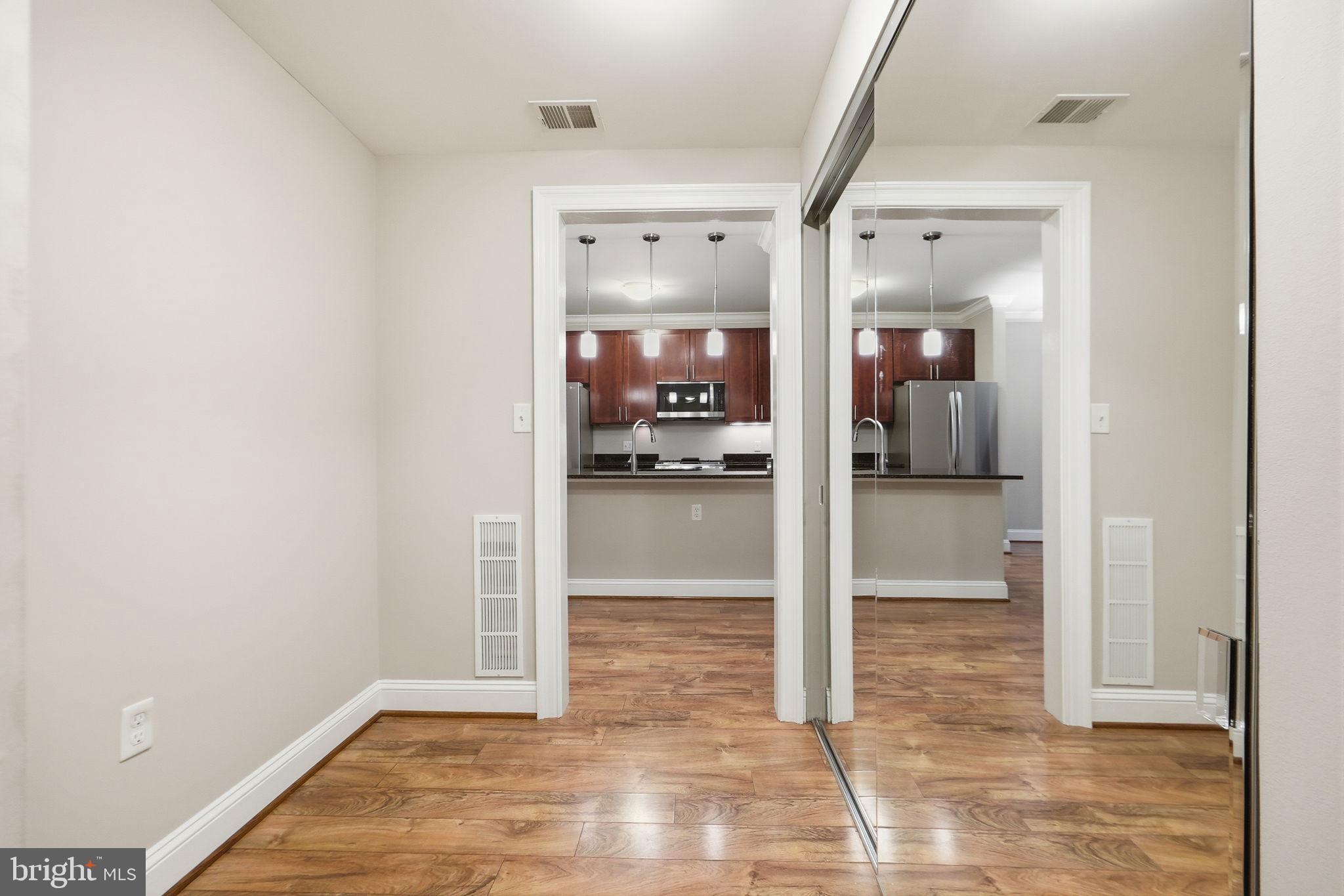 6301 Edsall Road, Unit 117 Alexandria, VA 22312 - Photo 9 of 30