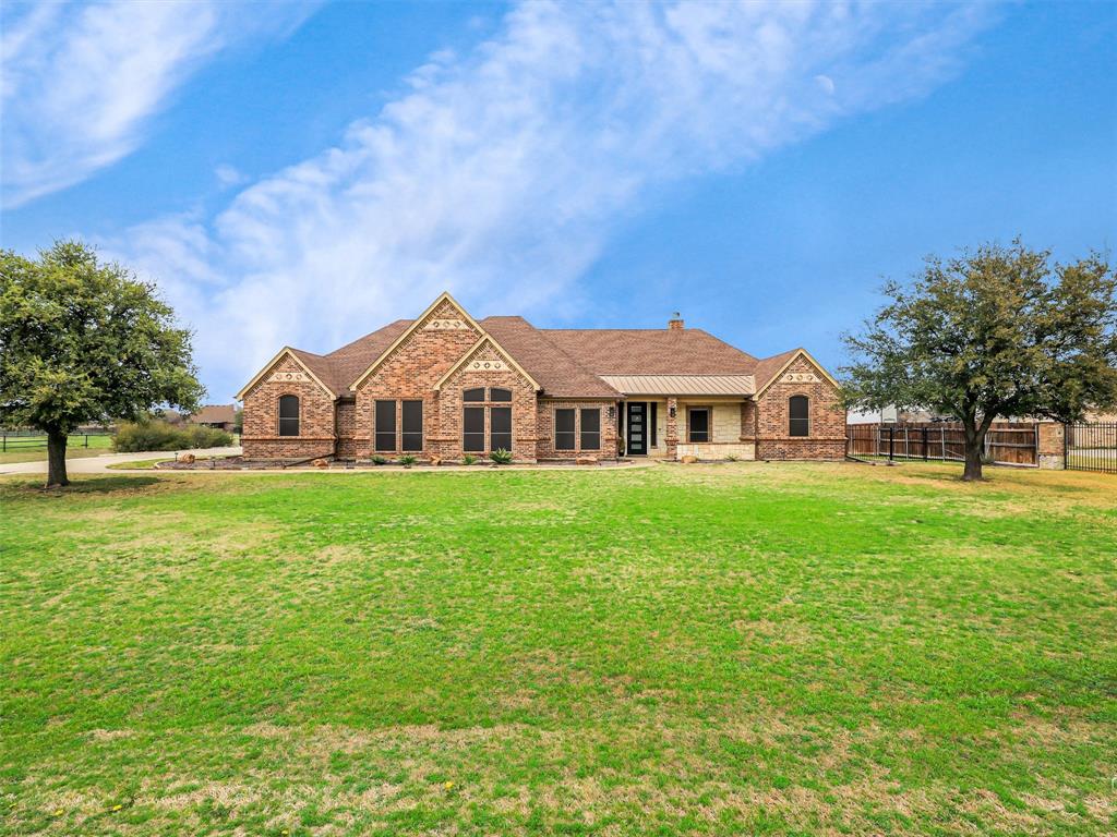 Enjoy wide open spaces and star filled nights on this spacious 1+ acre lot in Lonesome Dove Estates