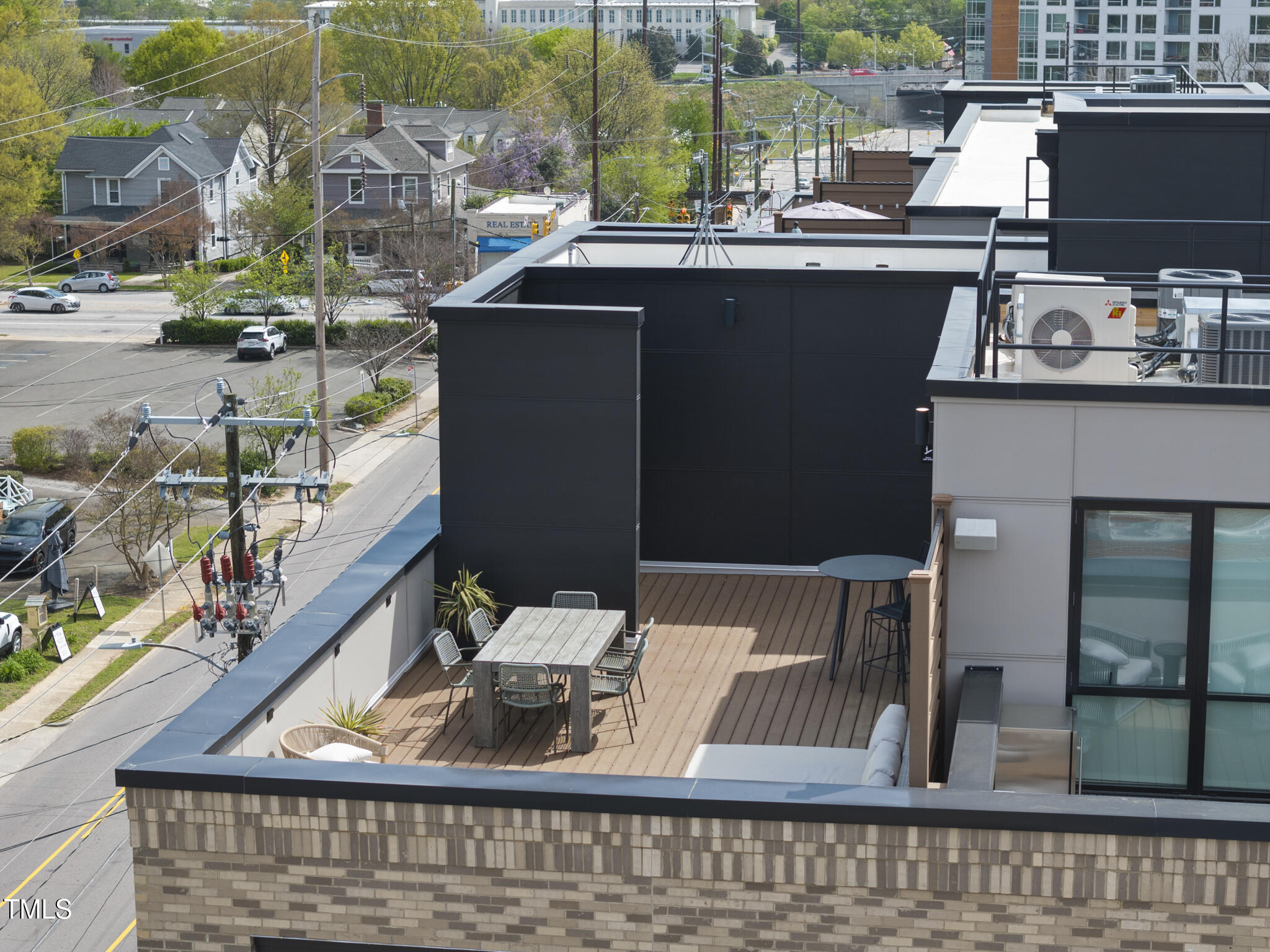 615 West Peace Street, Unit 302 Raleigh, NC 27605 - Photo 40 of 50 a view of balcony and patio