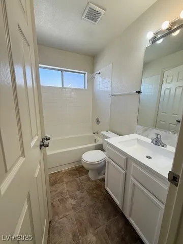 $2,300 | 1719 Mesquite Court, Henderson, NV 89014