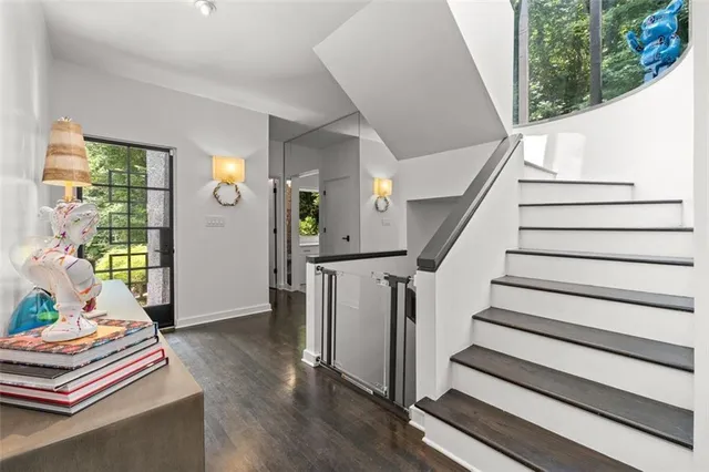 $1,399,999 | 4 West Wesley Ridge, Atlanta, GA 30327