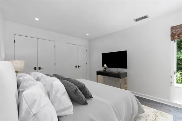 $1,399,999 | 4 West Wesley Ridge, Atlanta, GA 30327