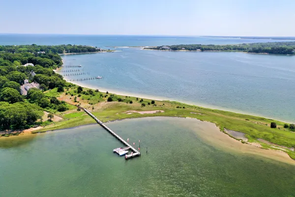 $7,900,000 | 255 Bayberry Way, Osterville, MA 02655