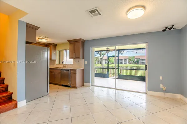 $3,200 | 9803 Northwest 37th Street, Sunrise, FL 33351