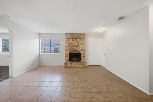 $1,450 | 12901 Chromite Street, Unit B, Austin, TX 78727
