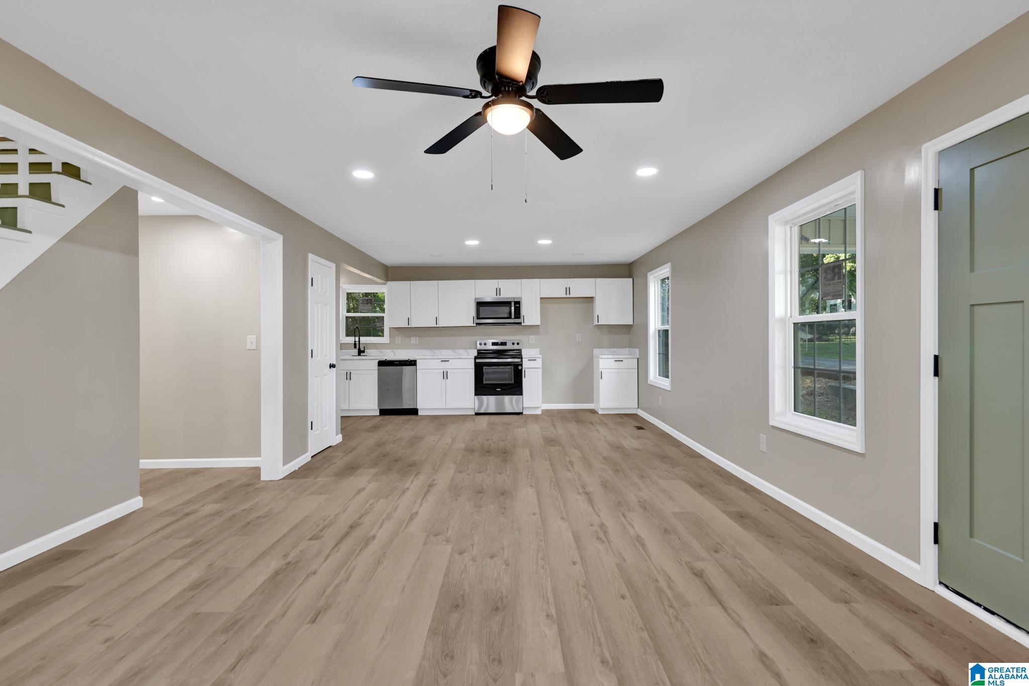405 Goodwin Circle Anniston, AL 36207 - Photo 19 of 27