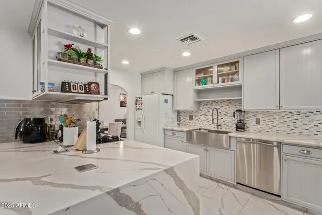 $899,999 | 1532 West Loma Lane, Phoenix, AZ 85021