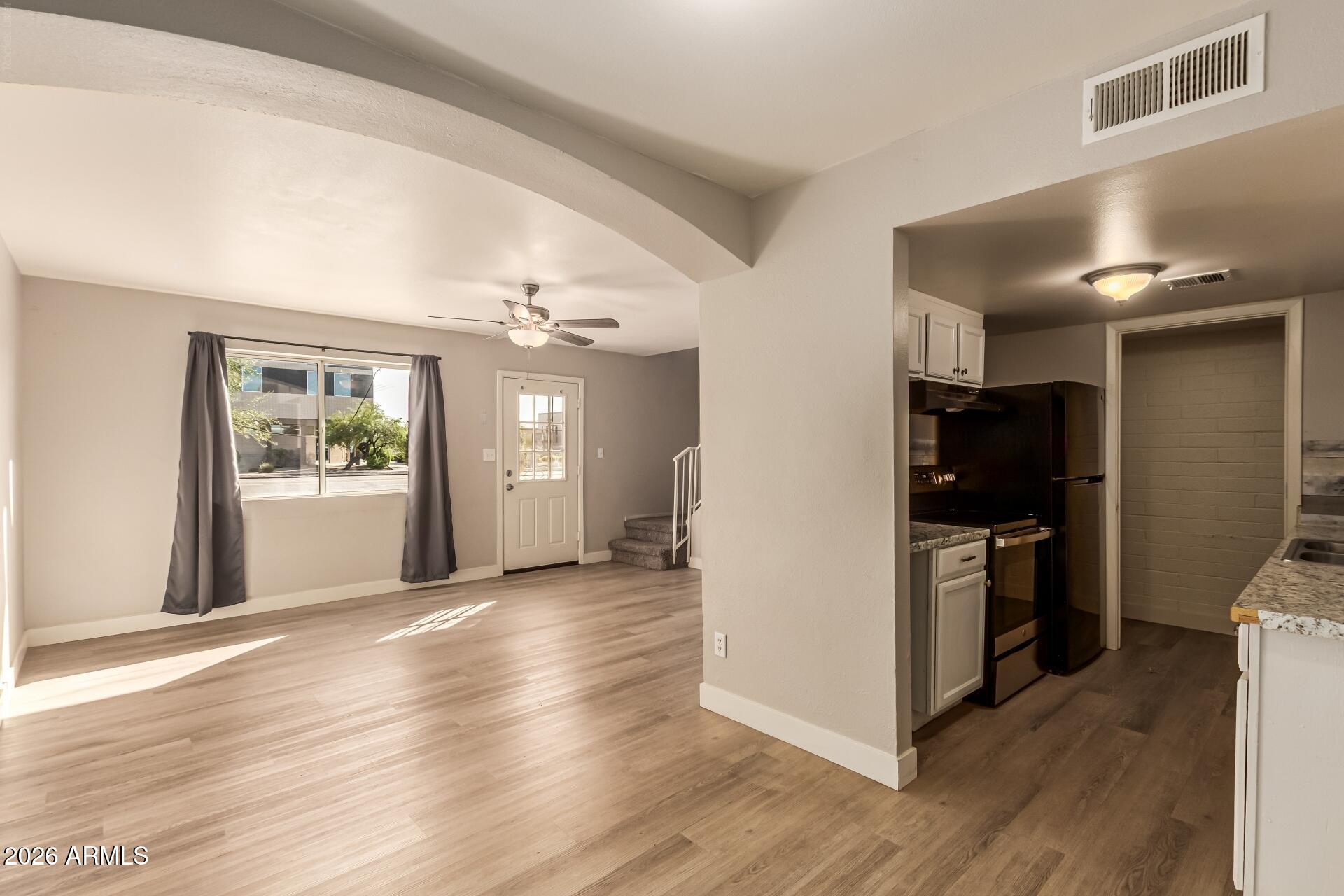 4606 East Broadway Road Phoenix, AZ 85040 - Photo 11 of 31 14 - Broadway