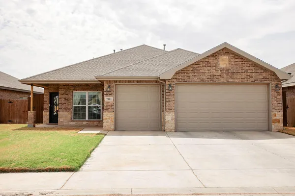 $350,000 | 7101 22nd Place, Lubbock, TX 79407