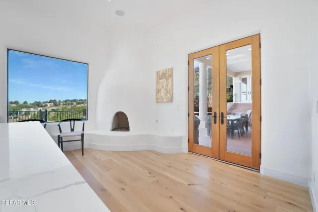a view of kitchen and washer and dryer