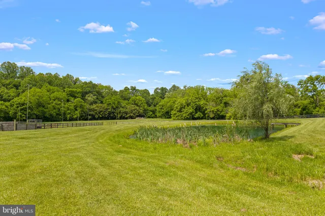 $2,250,000 | 7312 Oak Lane, Marshall, VA 20115