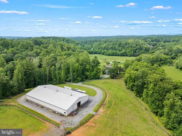 $2,250,000 | 7312 Oak Lane, Marshall, VA 20115