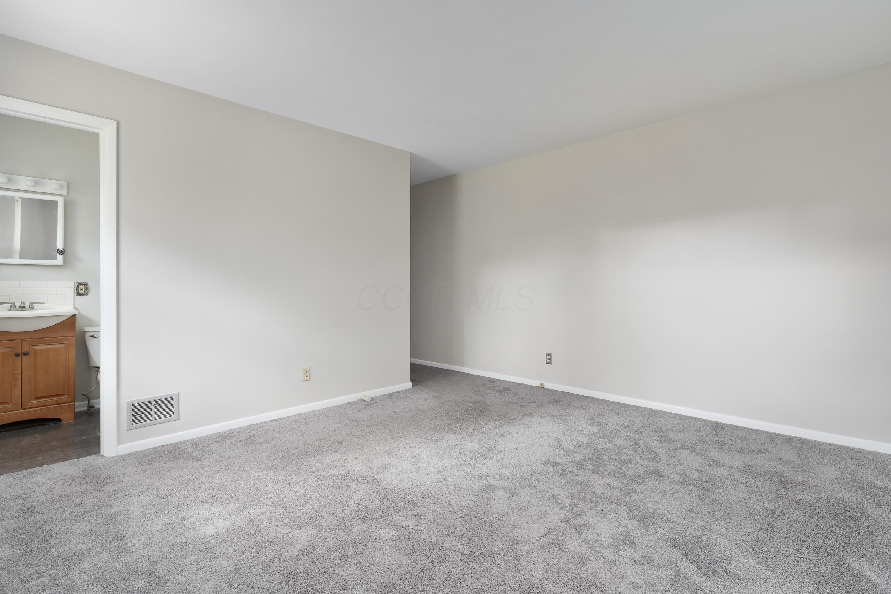 1052 McNaughten Road Columbus, OH 43213 - Photo 13 of 63 1052 McNaughten Rd_16