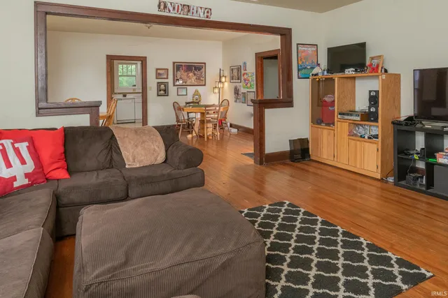 $768,000 | 402 East 1st Street, Bloomington, IN 47401