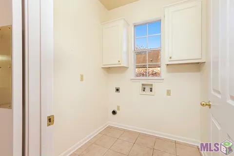 $355,000 | 3162 Riverway Drive, Baton Rouge, LA 70820