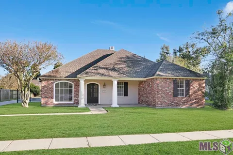 $355,000 | 3162 Riverway Drive, Baton Rouge, LA 70820