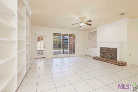 $355,000 | 3162 Riverway Drive, Baton Rouge, LA 70820