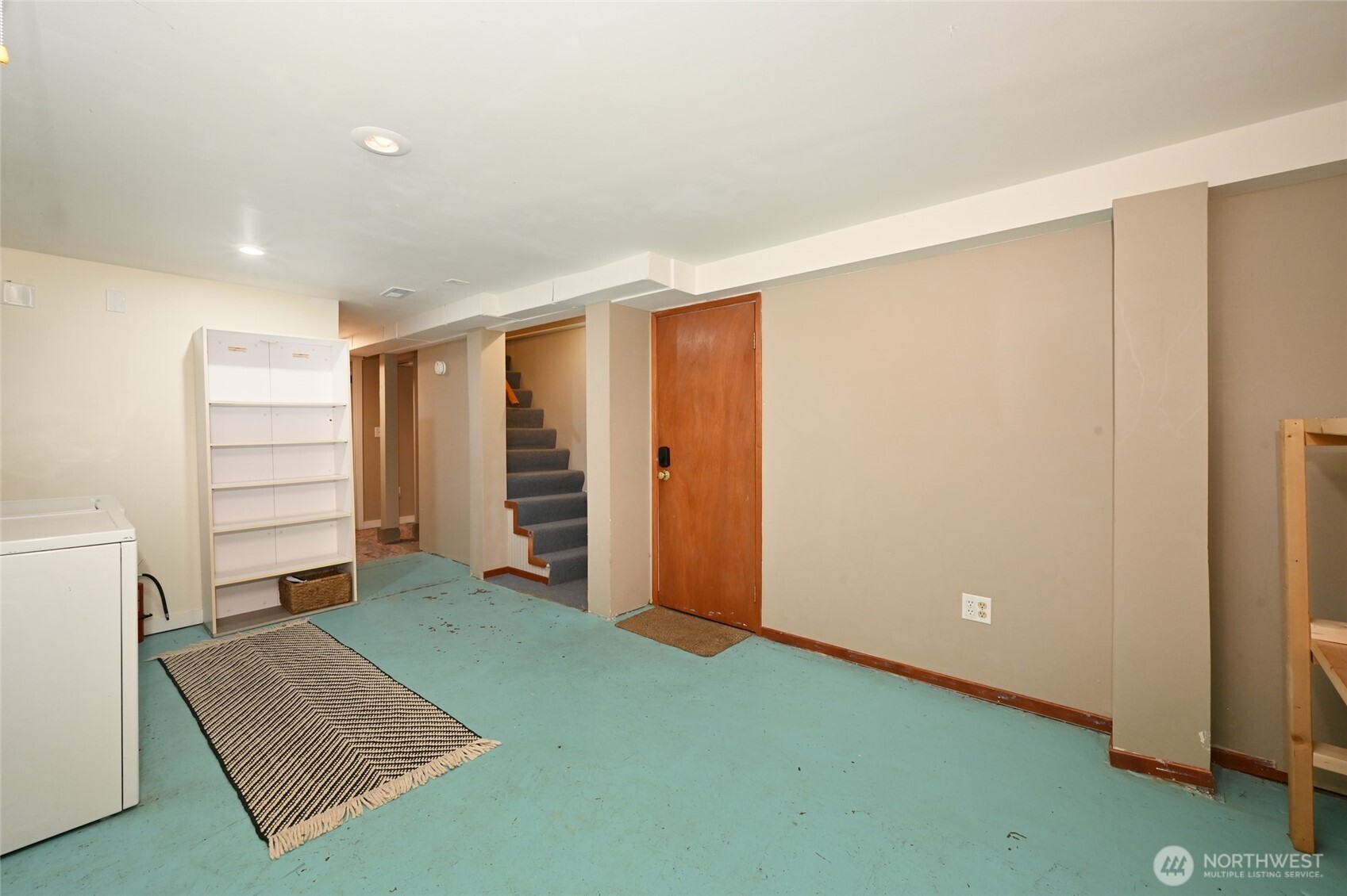 6056 25th Avenue Northeast Seattle, WA 98115 - Photo 29 of 34 a view of room with walk in closet and bedroom