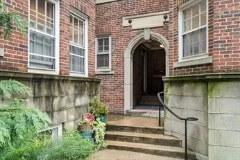 $2,800 | 77 Martin Street, Unit 6, Cambridge, MA 02138