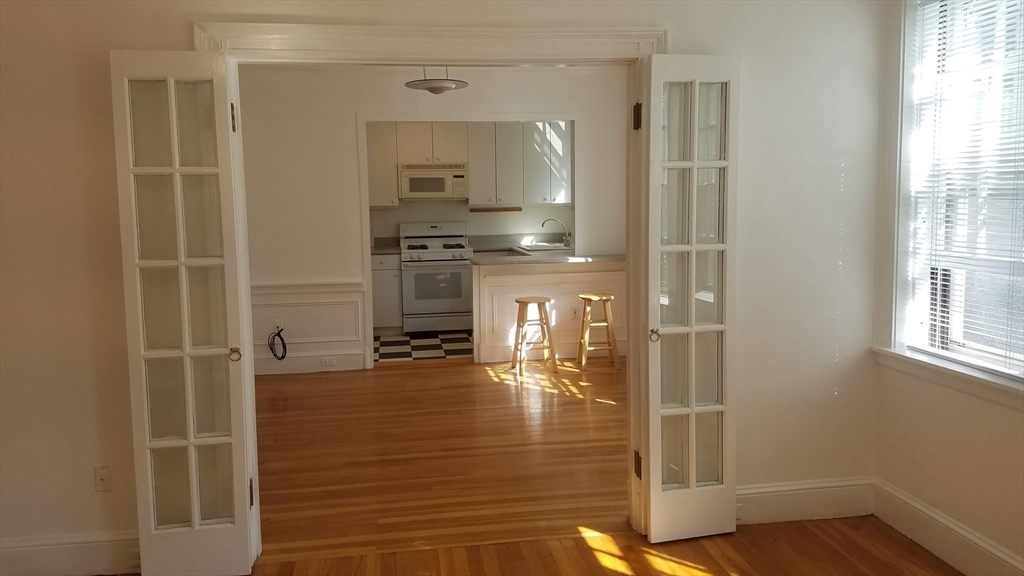 77 Martin Street, Unit 6 Cambridge, MA 02138 - Photo 9 of 20