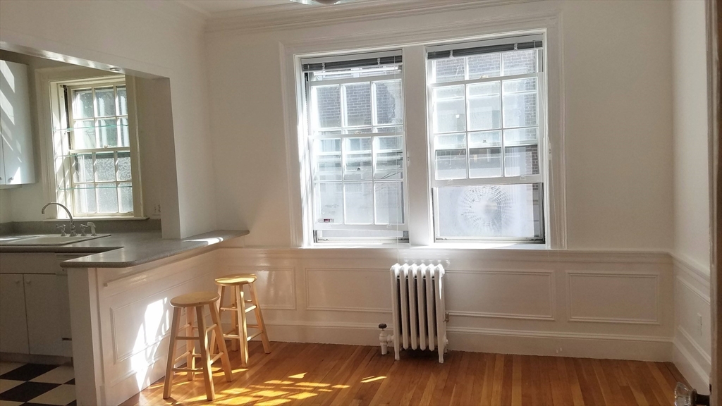 77 Martin Street, Unit 6 Cambridge, MA 02138 - Photo 10 of 20