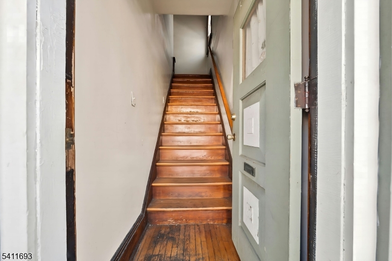 419 Hamilton Street Harrison, NJ 07029 - Photo 6 of 42 a view of entryway